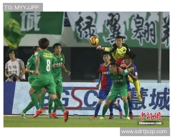 燃情绿茵场的火焰传奇足球明星的激情与荣耀之路